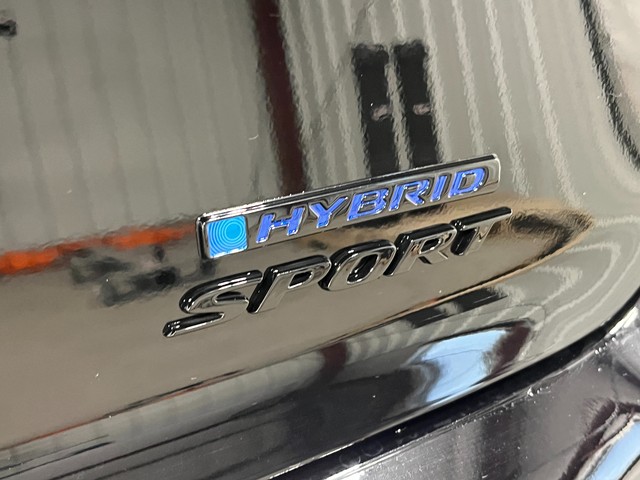 Honda Accord Hybrid Vehicle Full-screen Gallery Image 06