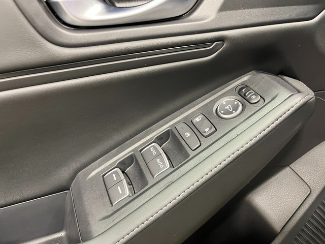 Honda Accord Hybrid Vehicle Full-screen Gallery Image 15