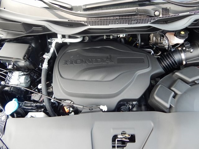 Honda Odyssey Vehicle Full-screen Gallery Image 11