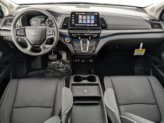 Honda Odyssey Vehicle Full-screen Gallery Image 12