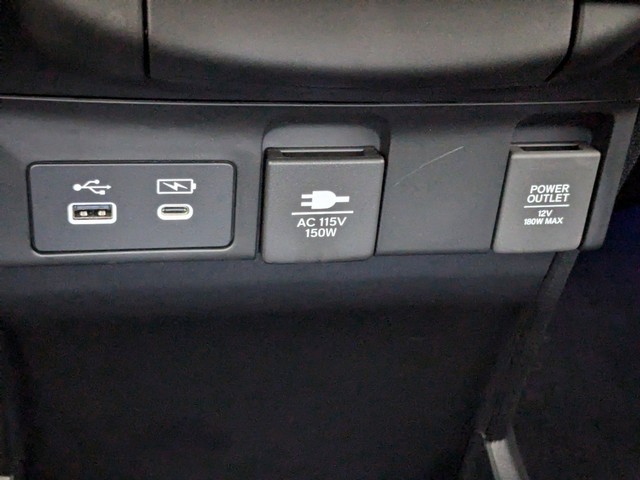 Honda Odyssey Vehicle Full-screen Gallery Image 25