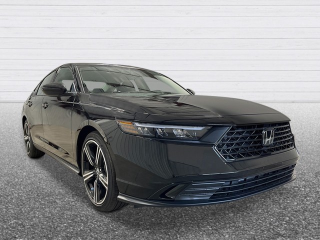 Honda Accord Sedan Vehicle Full-screen Gallery Image 09