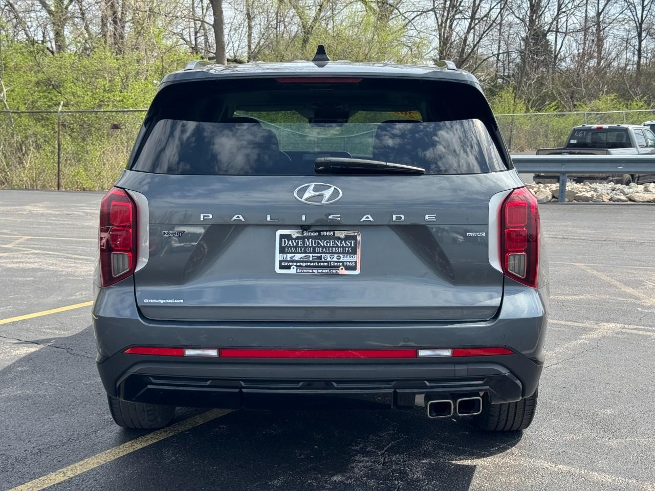 Hyundai Palisade Vehicle Full-screen Gallery Image 05