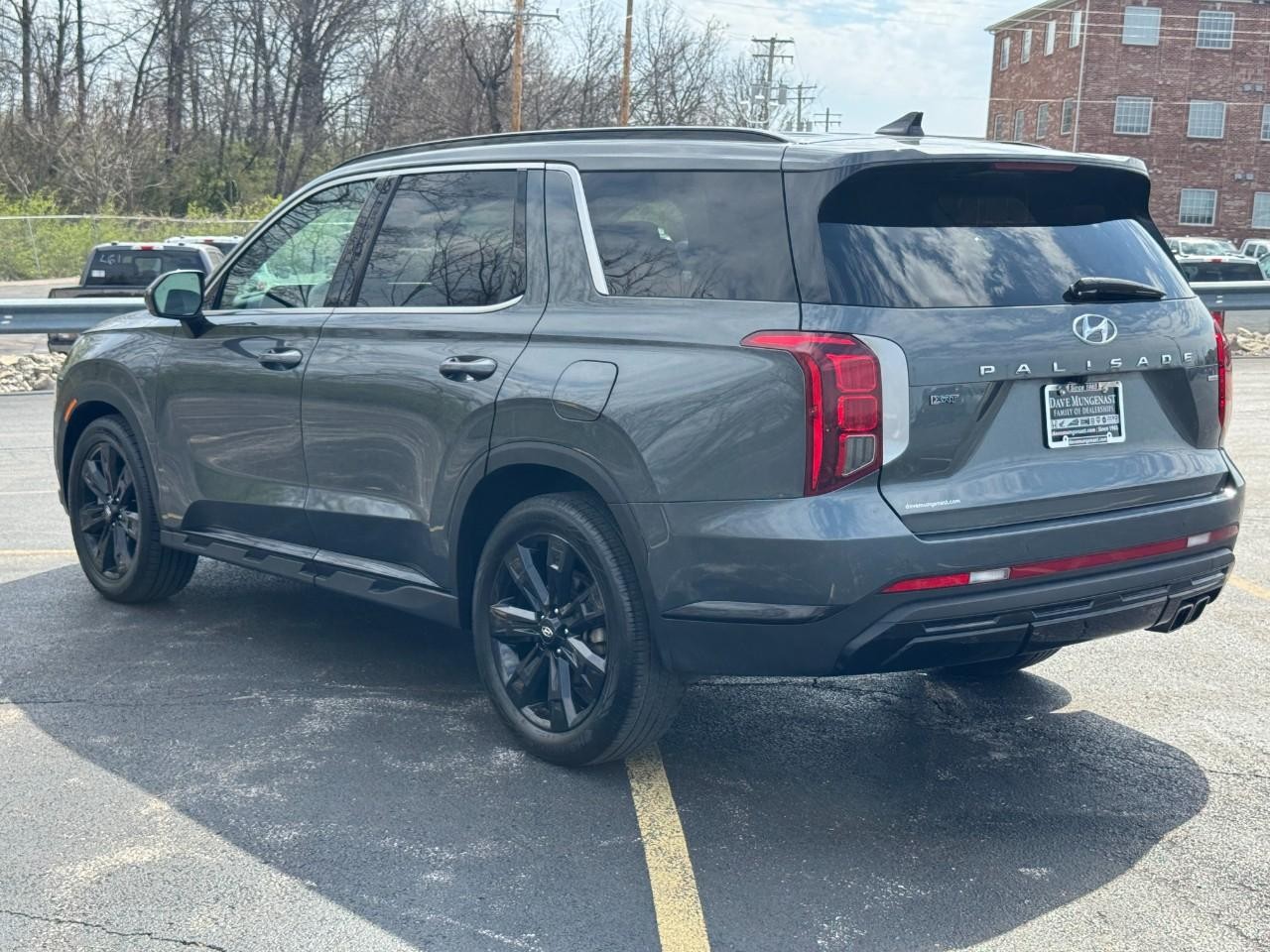 Hyundai Palisade Vehicle Full-screen Gallery Image 06