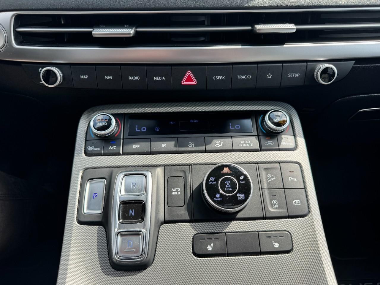 Hyundai Palisade Vehicle Full-screen Gallery Image 27