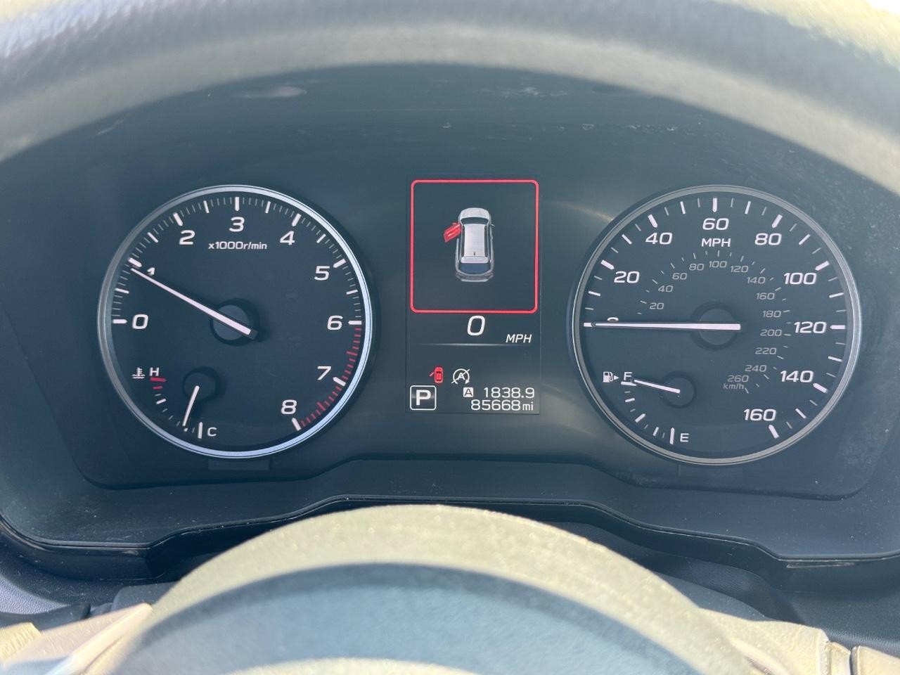 Subaru Outback Vehicle Full-screen Gallery Image 21