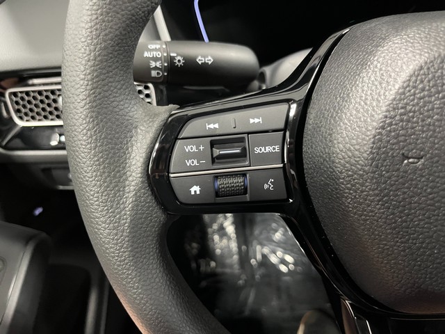 Honda Civic Sedan Vehicle Full-screen Gallery Image 16