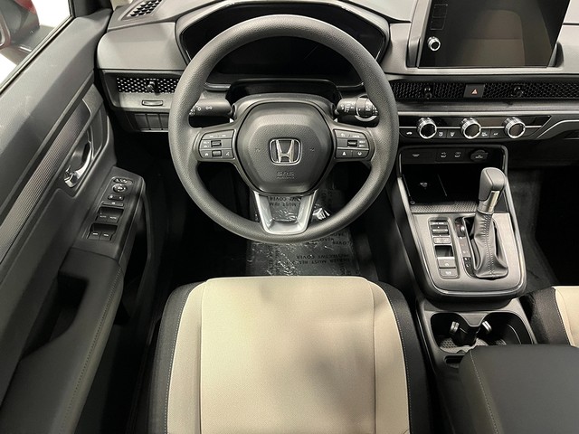 Honda CR-V Vehicle Full-screen Gallery Image 16