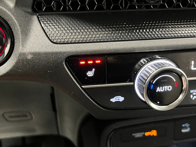 Honda CR-V Vehicle Full-screen Gallery Image 23