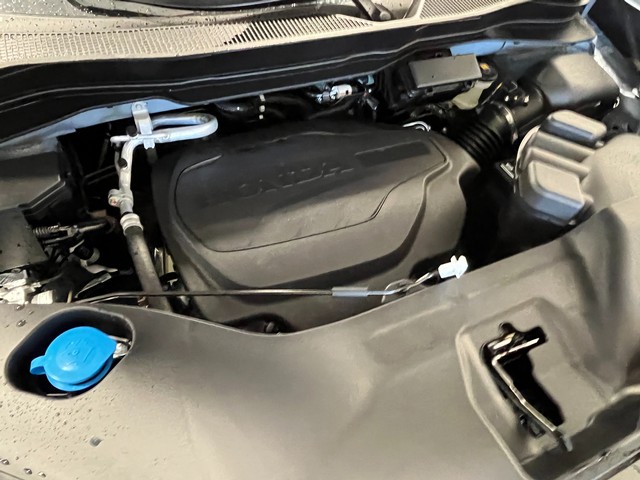 Honda Ridgeline Vehicle Full-screen Gallery Image 12