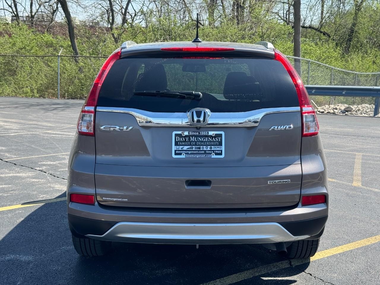 Honda CR-V Vehicle Full-screen Gallery Image 05