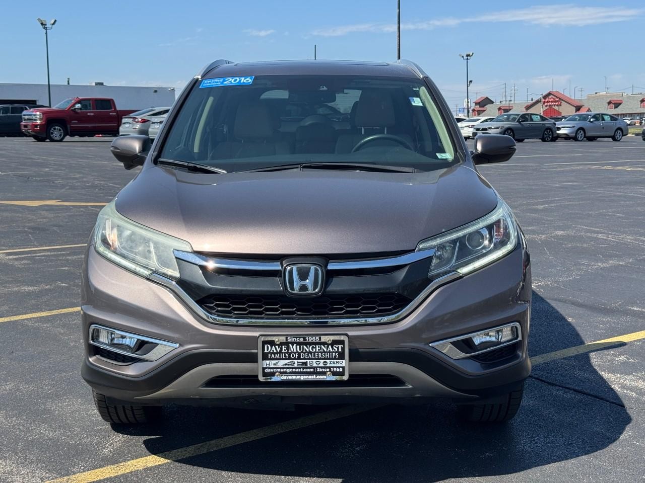 Honda CR-V Vehicle Full-screen Gallery Image 09