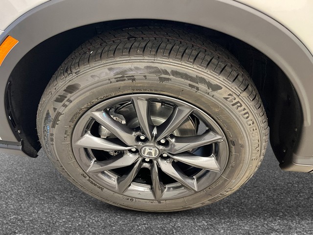 Honda CR-V Vehicle Full-screen Gallery Image 10