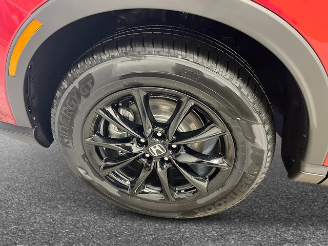 Honda CR-V Hybrid Vehicle Full-screen Gallery Image 10