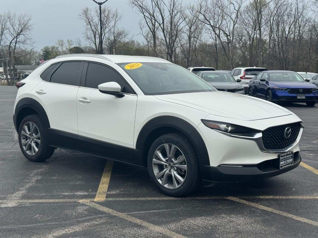 Mazda CX-30 Vehicle Full-screen Gallery Image 02