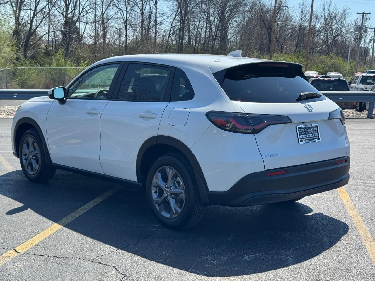 Honda HR-V Vehicle Full-screen Gallery Image 06