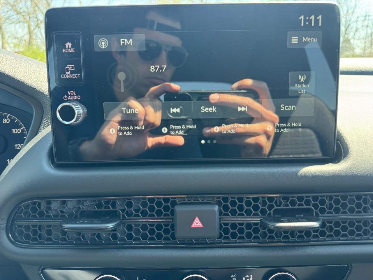 Honda HR-V Vehicle Full-screen Gallery Image 23