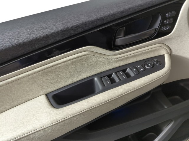 Honda Odyssey Vehicle Full-screen Gallery Image 14