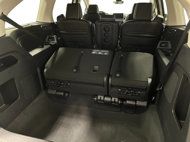 Honda Odyssey Vehicle Full-screen Gallery Image 27