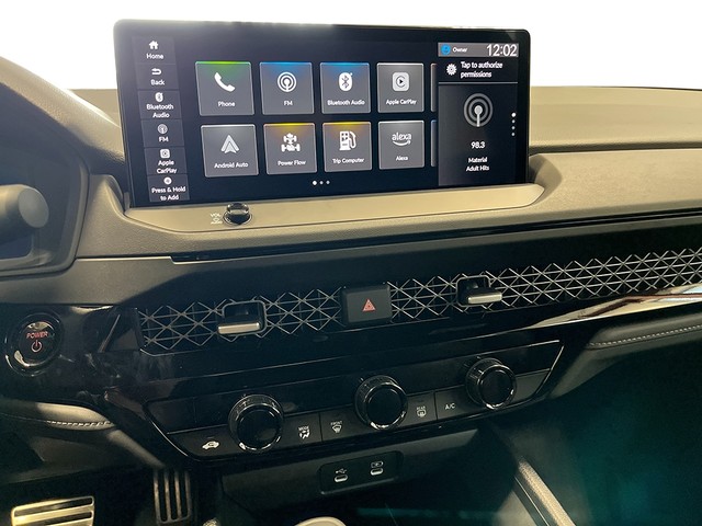 Honda Accord Hybrid Vehicle Full-screen Gallery Image 20