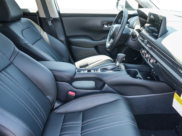 Honda HR-V Vehicle Full-screen Gallery Image 22