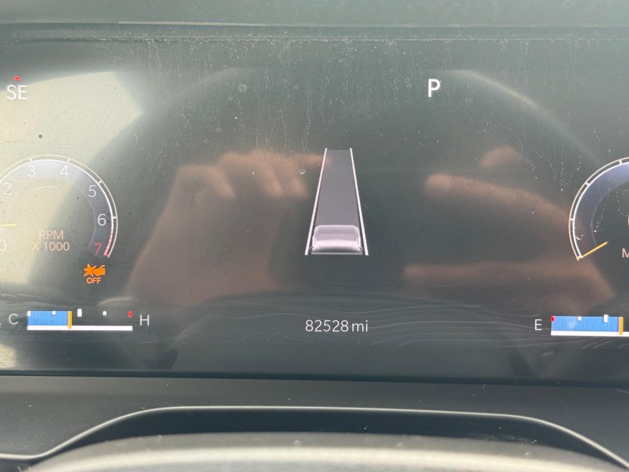 Jeep Grand Cherokee L Vehicle Full-screen Gallery Image 26