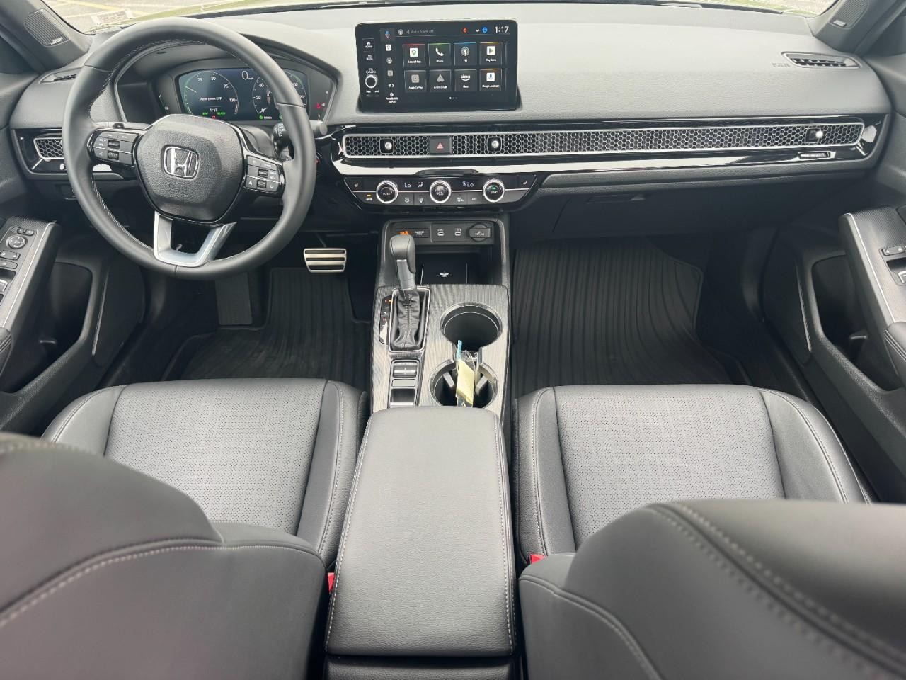 Honda Civic Sedan Hybrid Vehicle Full-screen Gallery Image 12