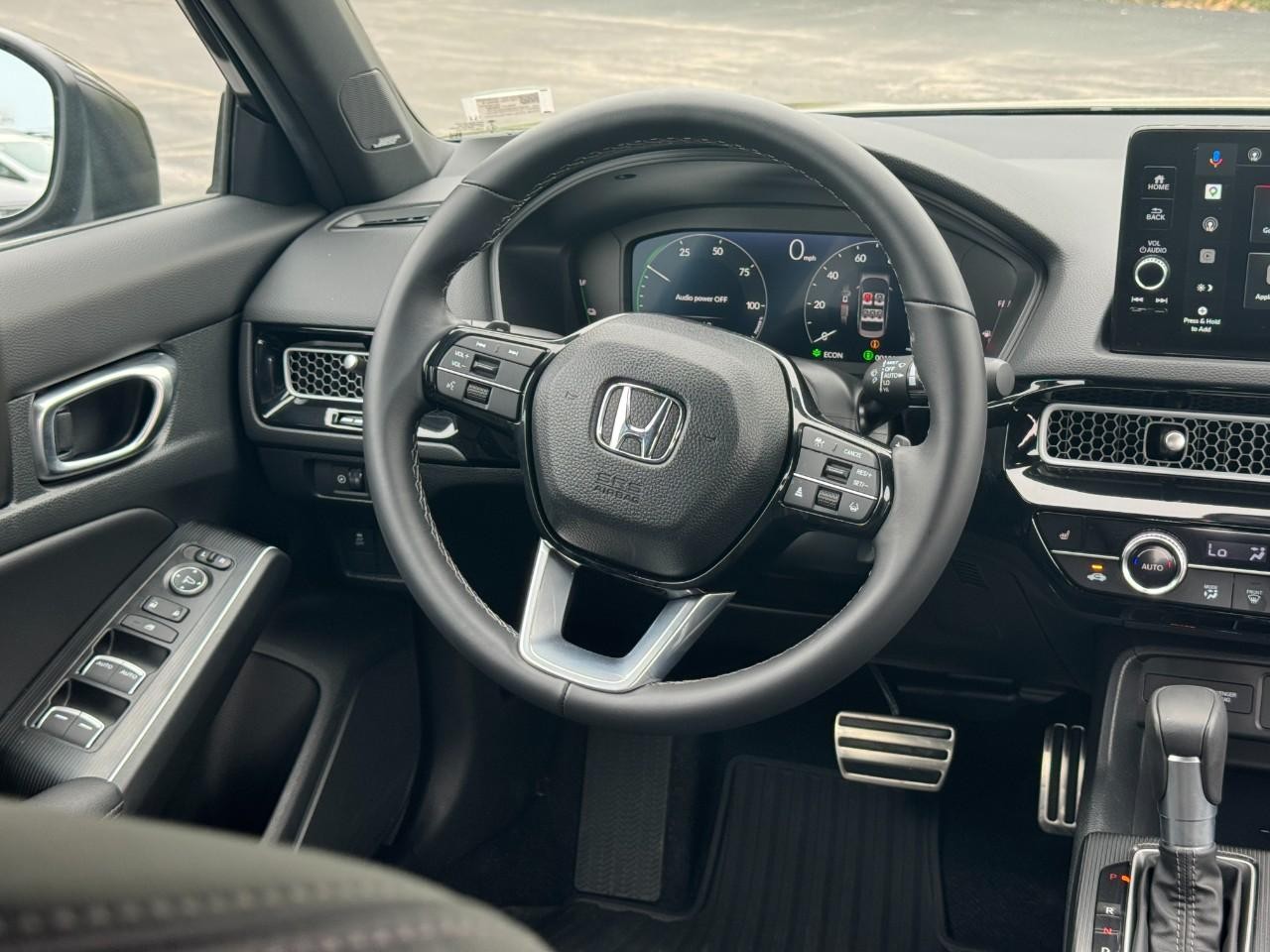 Honda Civic Sedan Hybrid Vehicle Full-screen Gallery Image 13