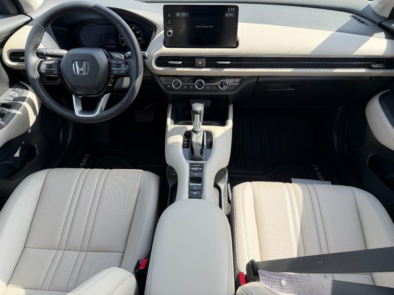 Honda HR-V Vehicle Full-screen Gallery Image 12