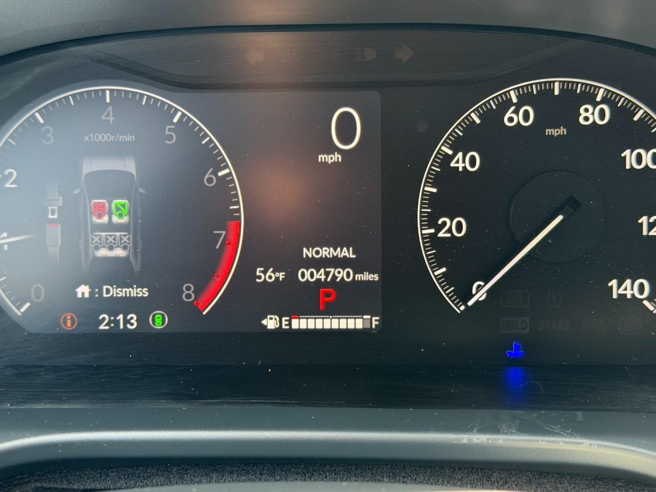 Honda HR-V Vehicle Full-screen Gallery Image 24