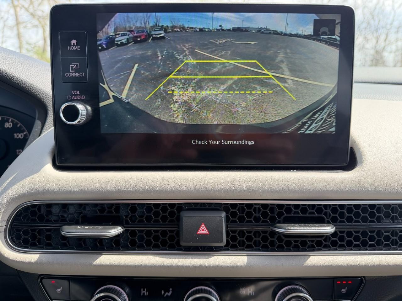 Honda HR-V Vehicle Full-screen Gallery Image 26