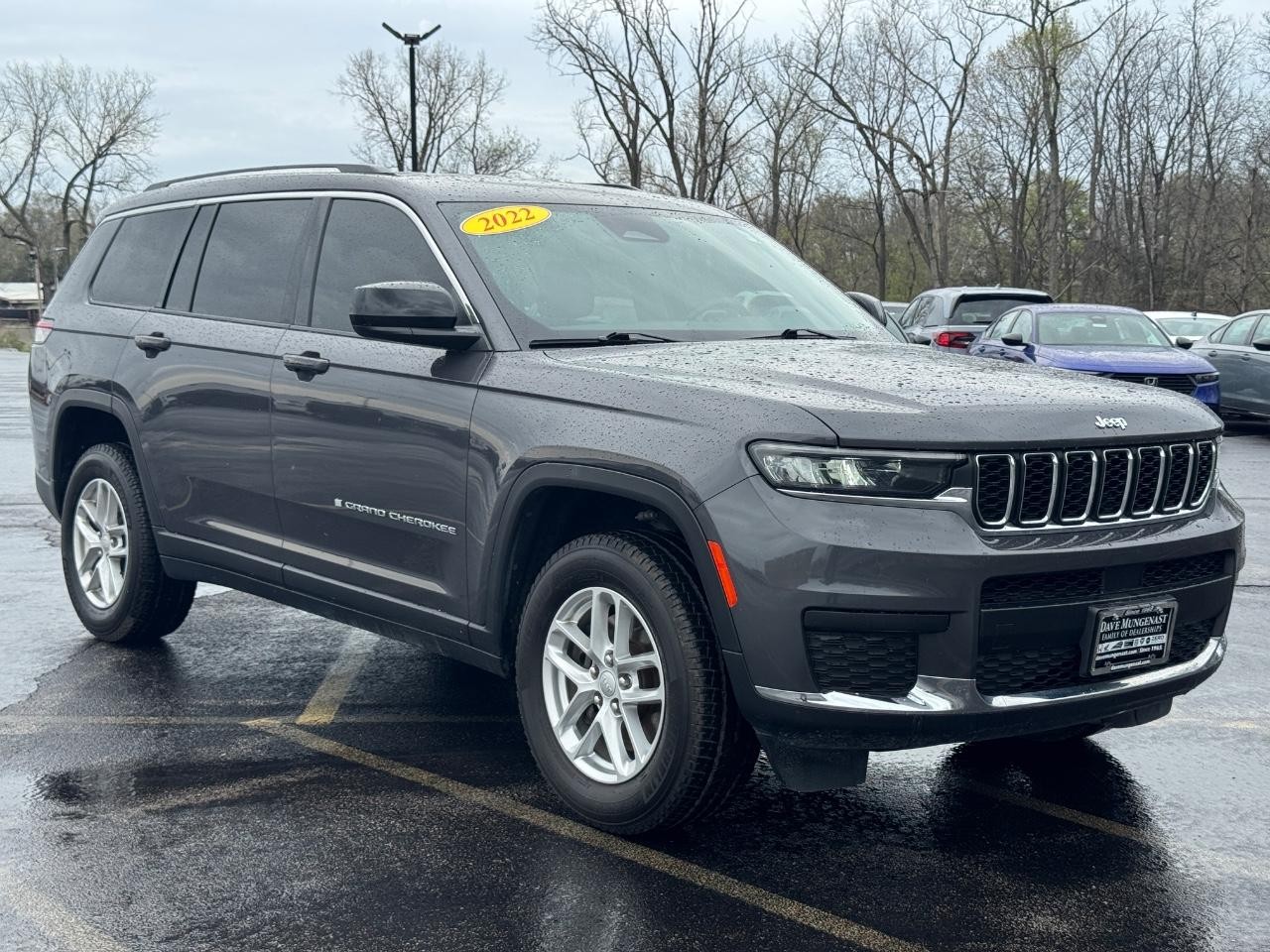 View vehicle photo 2