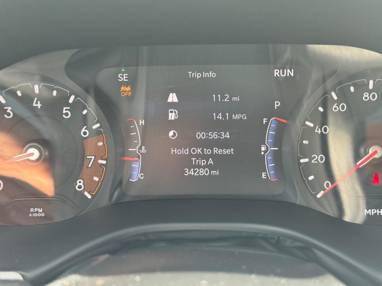 Jeep Compass Vehicle Full-screen Gallery Image 25