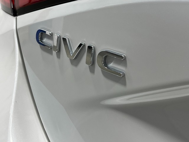 Honda Civic Hatchback Vehicle Full-screen Gallery Image 06