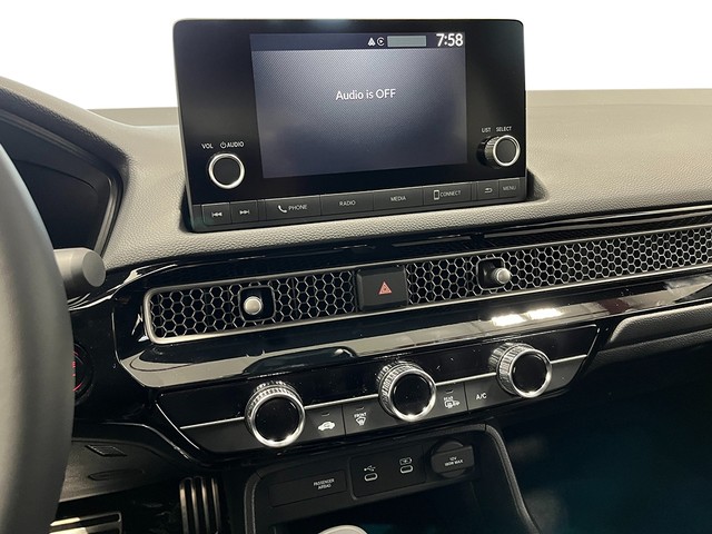 Honda Civic Hatchback Vehicle Full-screen Gallery Image 20