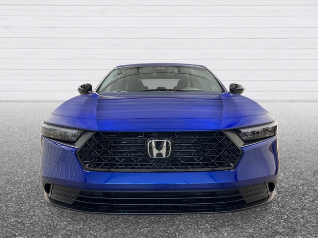 Honda Accord Hybrid Vehicle Full-screen Gallery Image 10