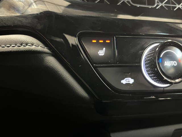 Honda Accord Hybrid Vehicle Full-screen Gallery Image 22