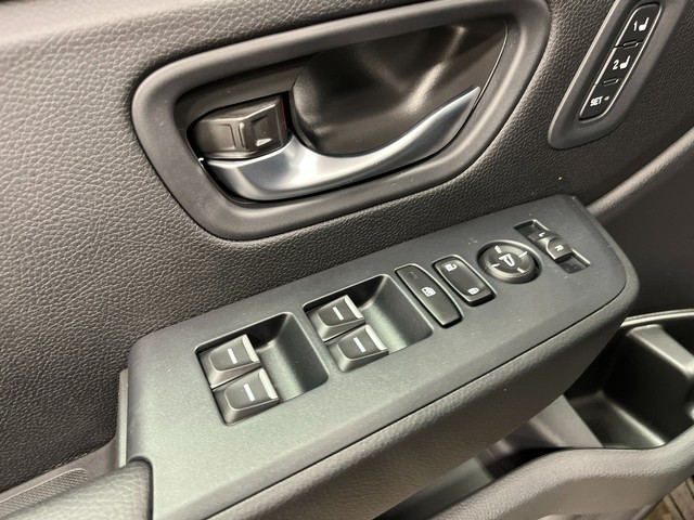 Honda Pilot Vehicle Full-screen Gallery Image 13
