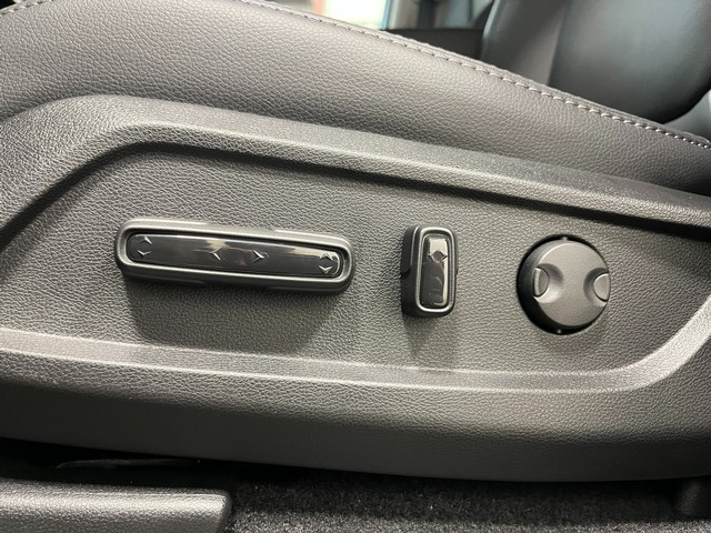 Honda Pilot Vehicle Full-screen Gallery Image 14