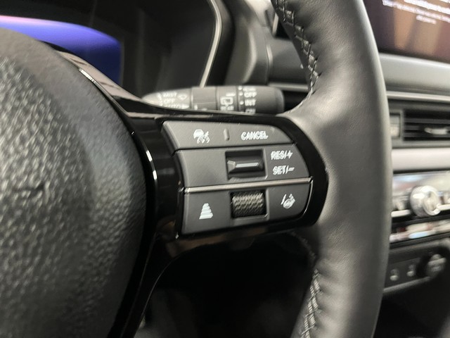 Honda Pilot Vehicle Full-screen Gallery Image 18