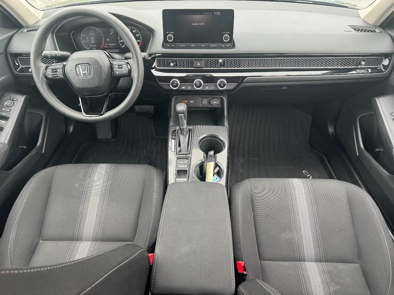 Honda Civic Hatchback Vehicle Full-screen Gallery Image 12