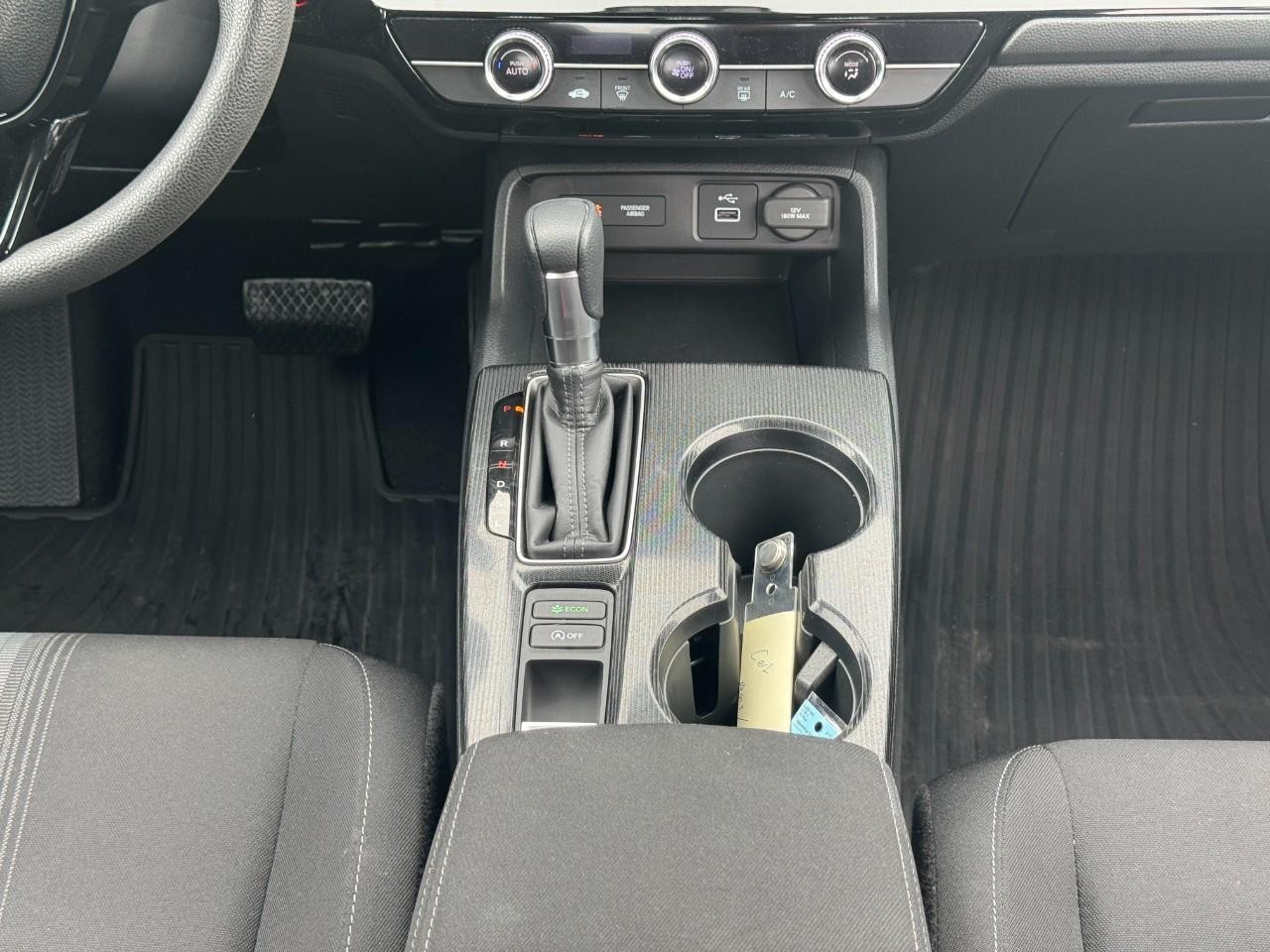 Honda Civic Hatchback Vehicle Full-screen Gallery Image 15