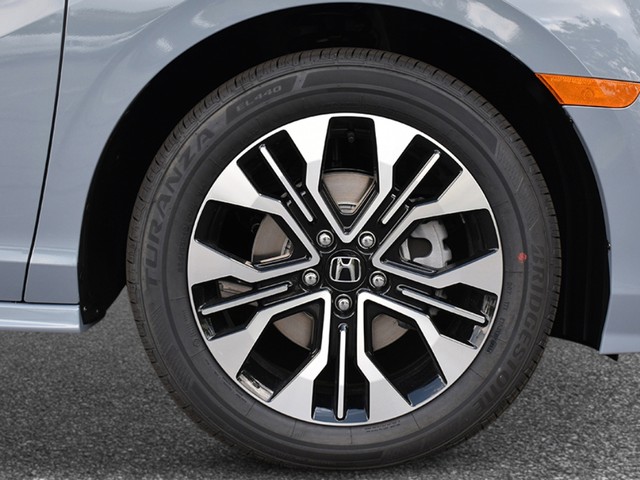 Honda Odyssey Vehicle Full-screen Gallery Image 09