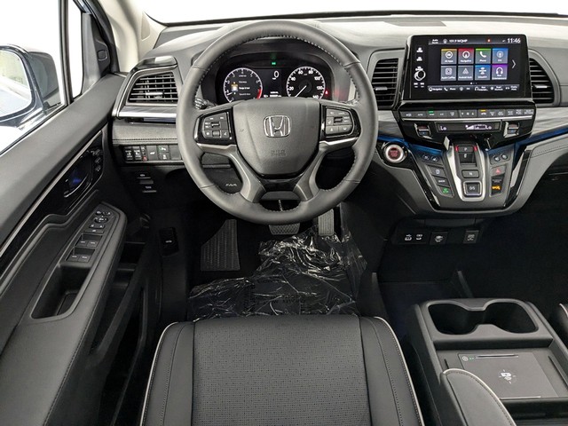 Honda Odyssey Vehicle Full-screen Gallery Image 11