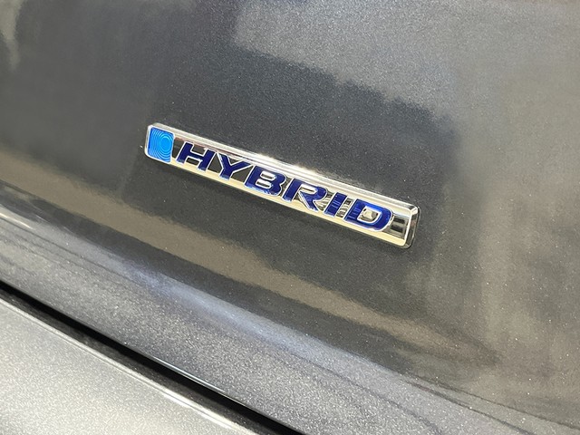 Honda Accord Hybrid Vehicle Full-screen Gallery Image 06