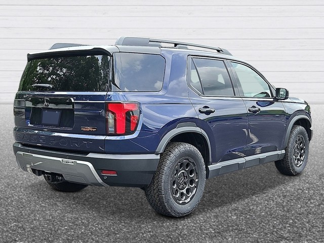 Honda Passport Vehicle Full-screen Gallery Image 05