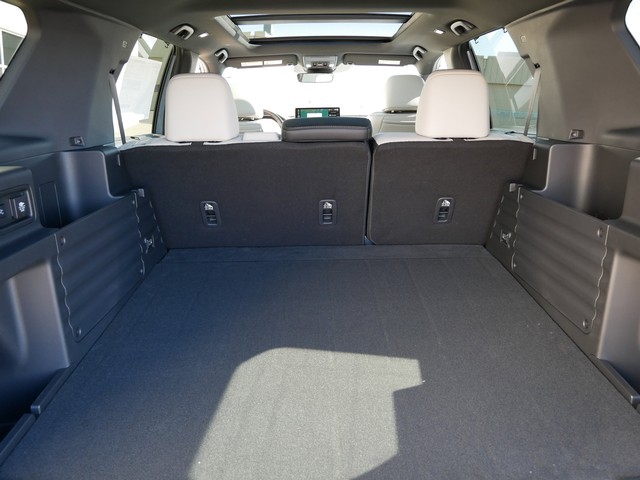 Honda Passport Vehicle Full-screen Gallery Image 21
