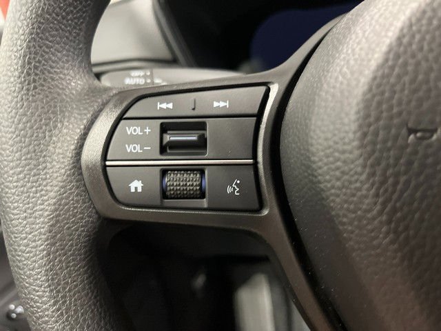 Honda CR-V Vehicle Full-screen Gallery Image 17