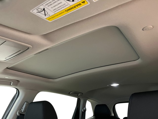 Honda CR-V Vehicle Full-screen Gallery Image 21