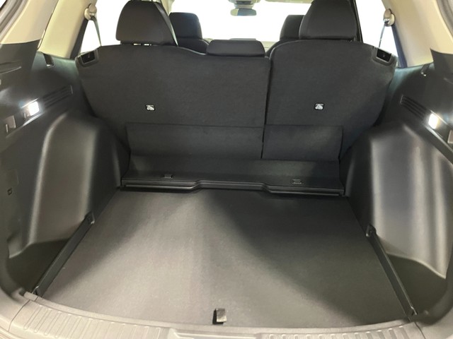 Honda CR-V Vehicle Full-screen Gallery Image 26